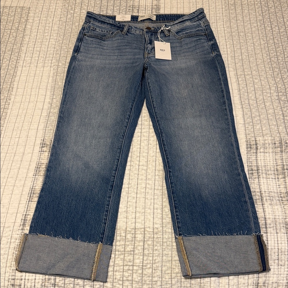 BKE size 28 x 26 Payton cropped straight universal fit mid-rise blue jeans NWT